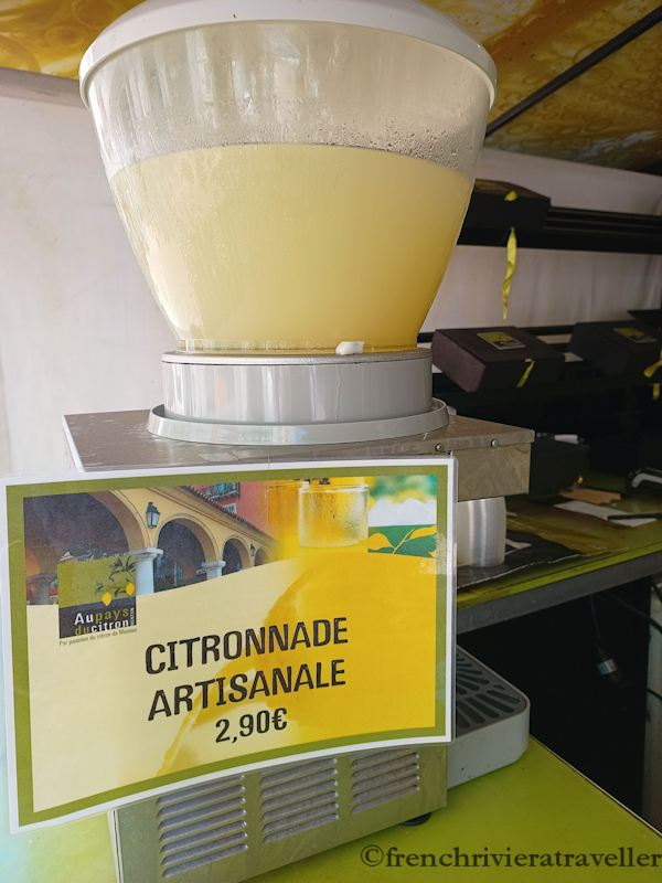 Menton lemonade stand